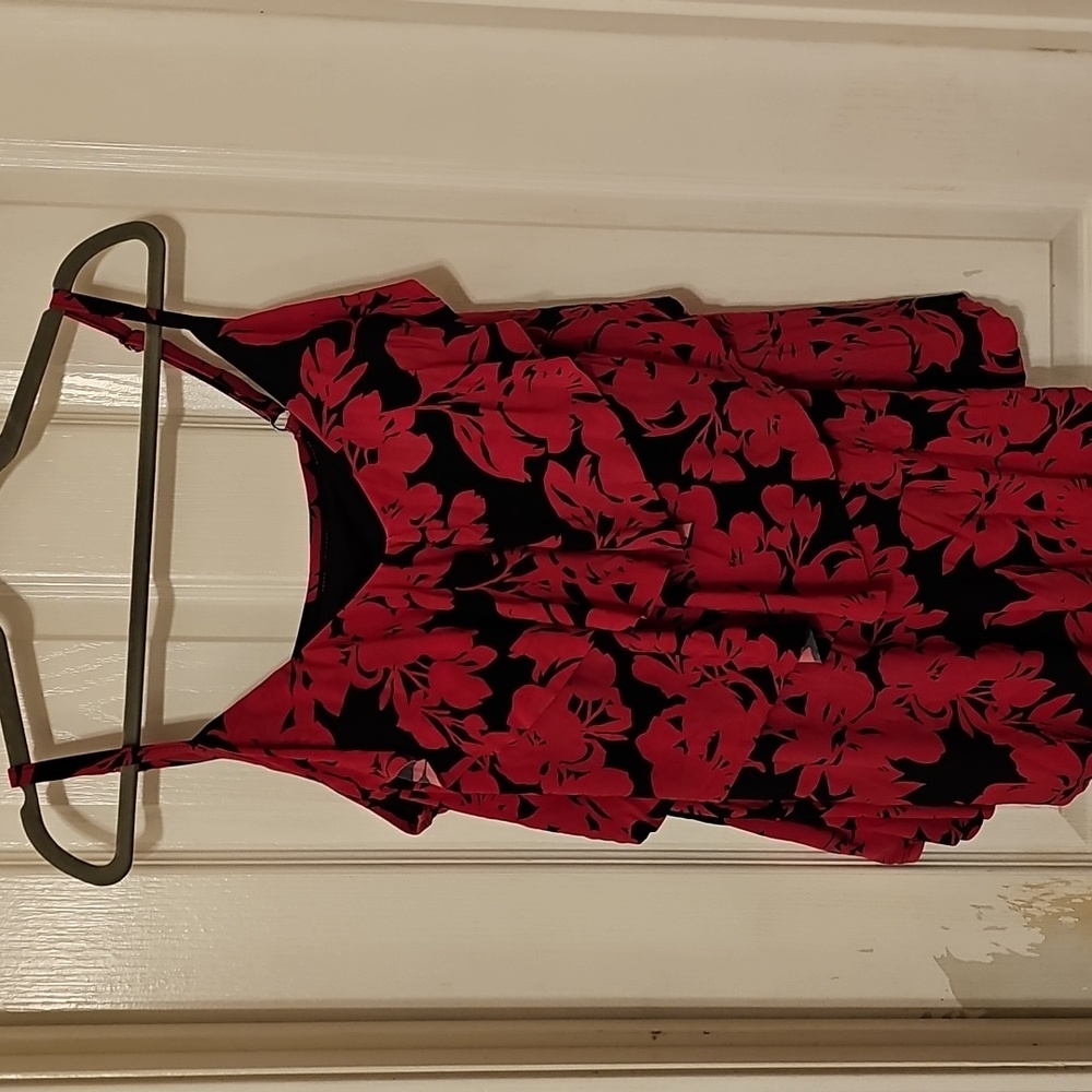 Women's swim suit